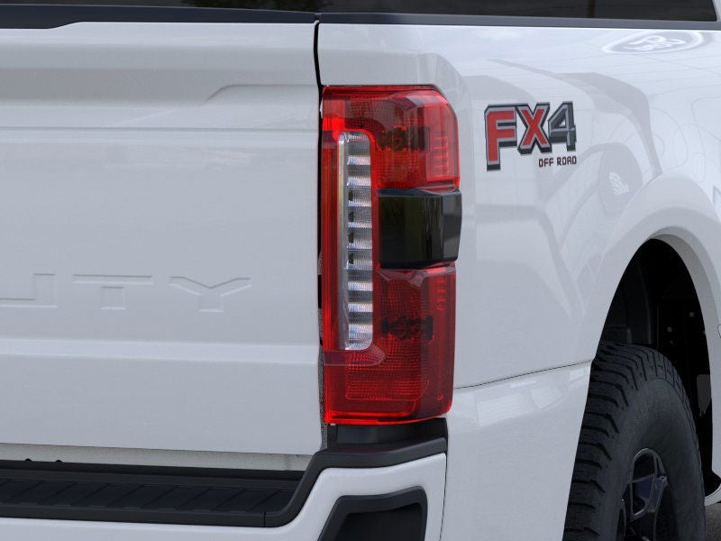 2025 Ford Super Duty F-350® XL