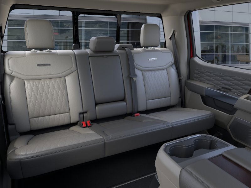 2025 Ford Super Duty F-450® Platinum®