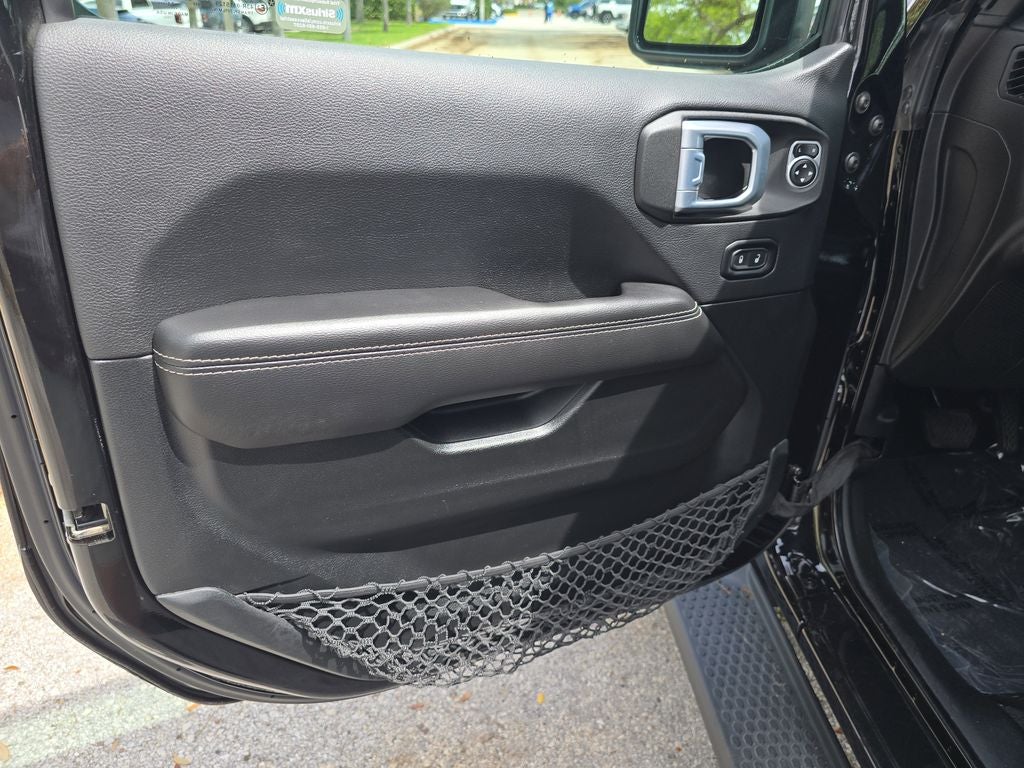 2021 Jeep Wrangler Base