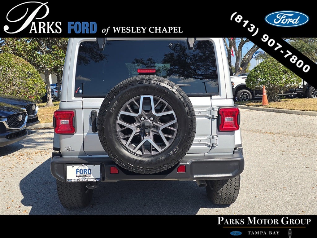 2024 Jeep Wrangler Sahara