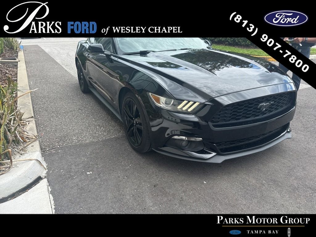 2015 Ford Mustang EcoBoost Coupe Premium's photo