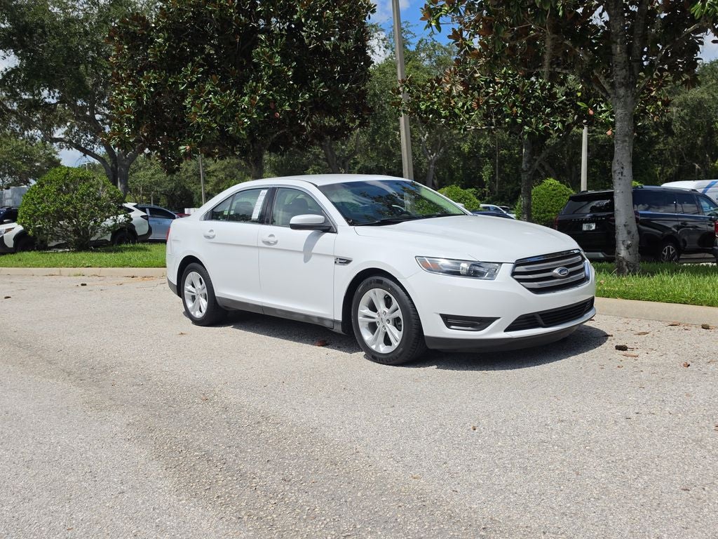 2015 Ford Taurus SEL