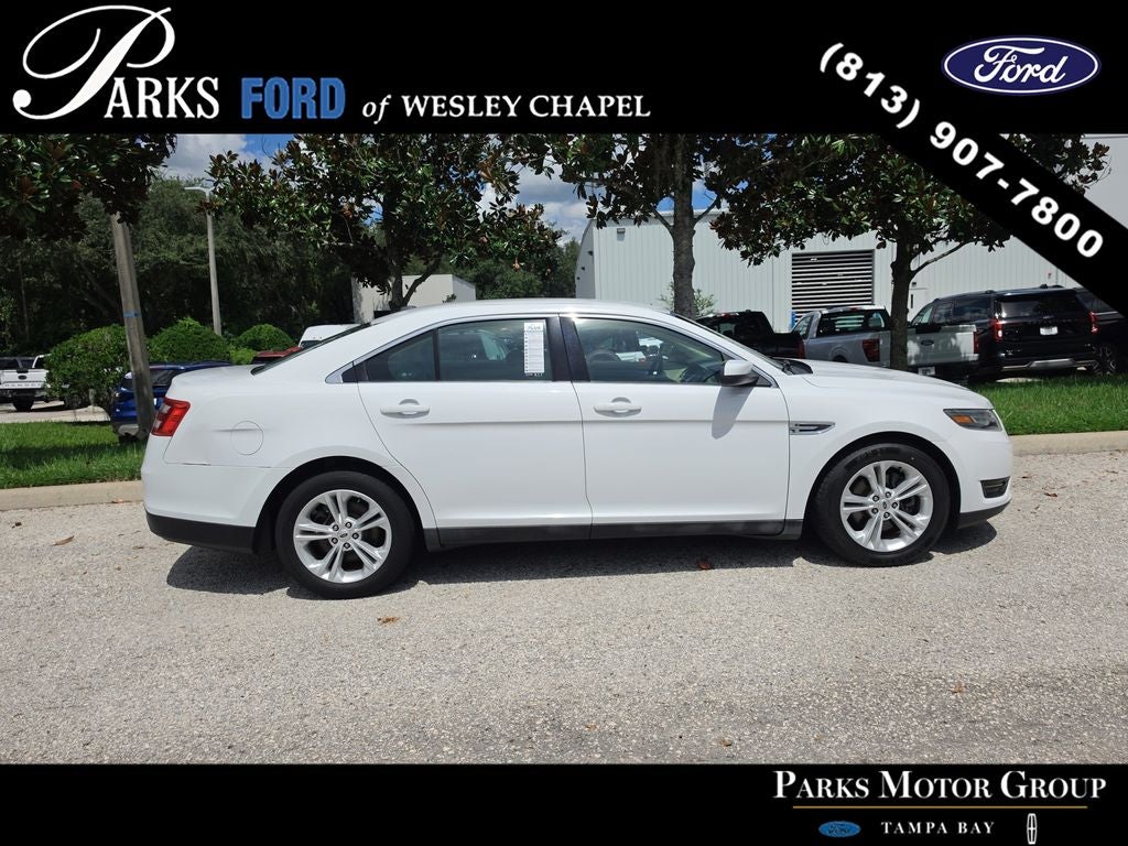 2015 Ford Taurus SEL