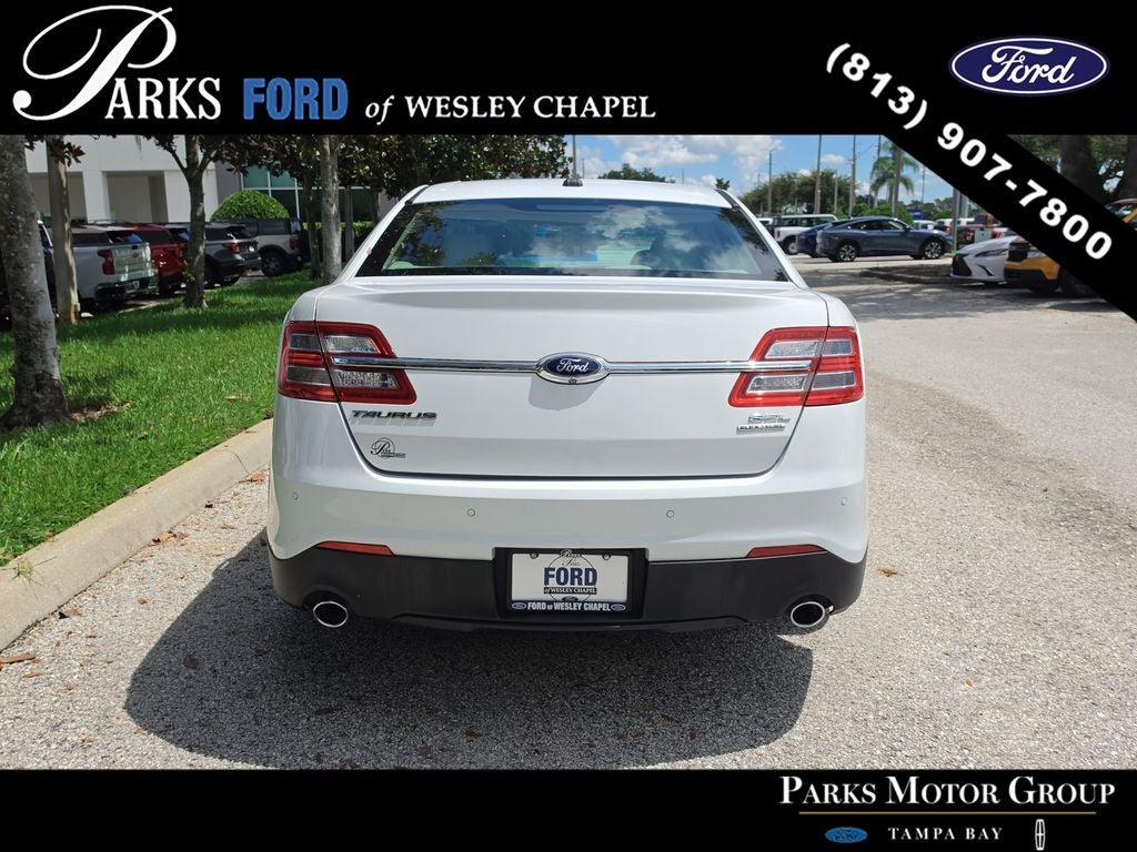 2015 Ford Taurus SEL