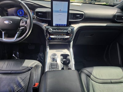 2023 Ford Explorer Platinum