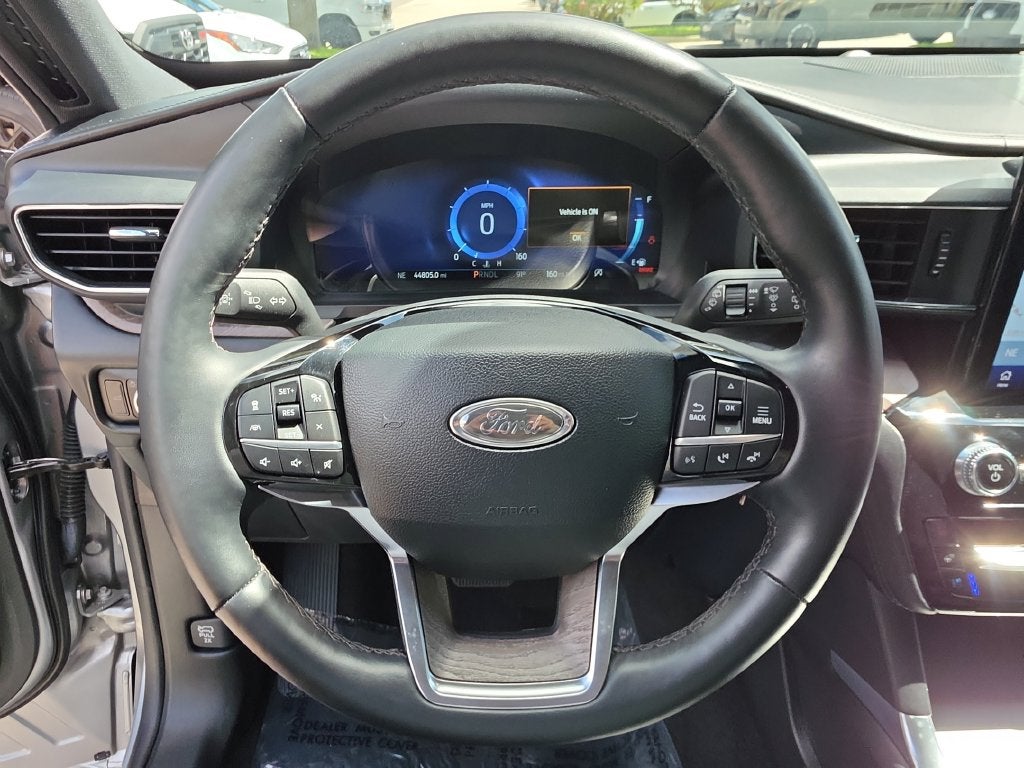 2023 Ford Explorer Platinum