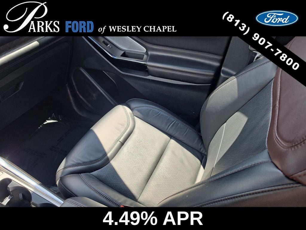 2022 Ford Explorer Platinum