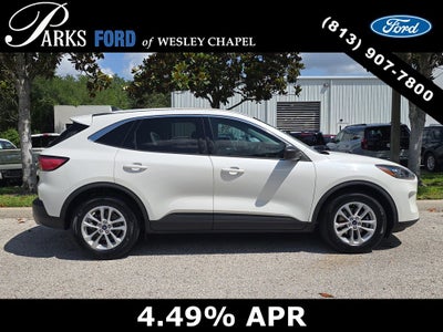 2022 Ford Escape SE