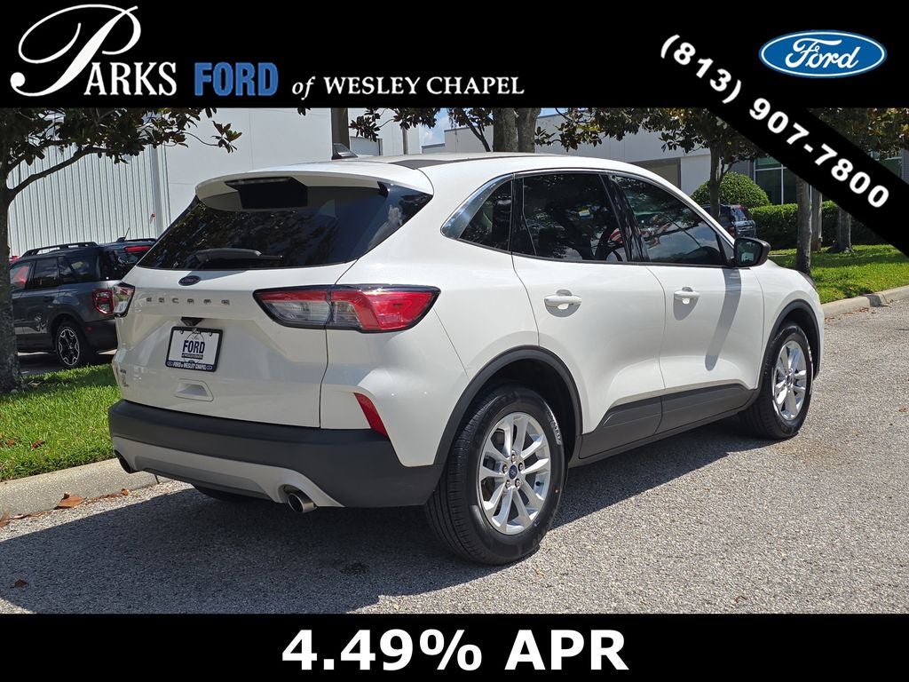 2022 Ford Escape SE