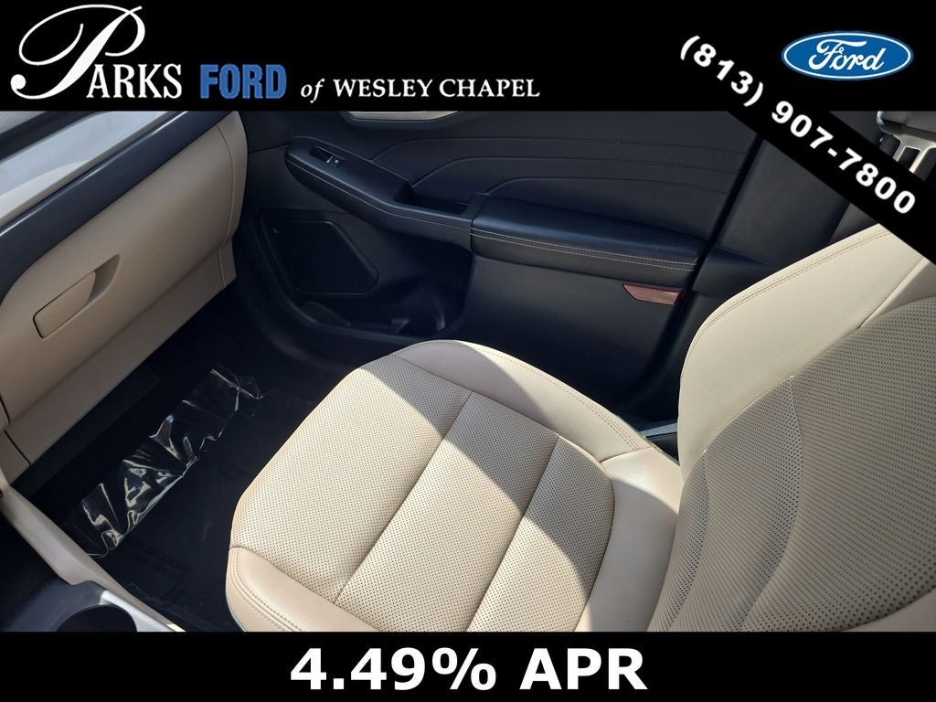2021 Ford Escape SEL