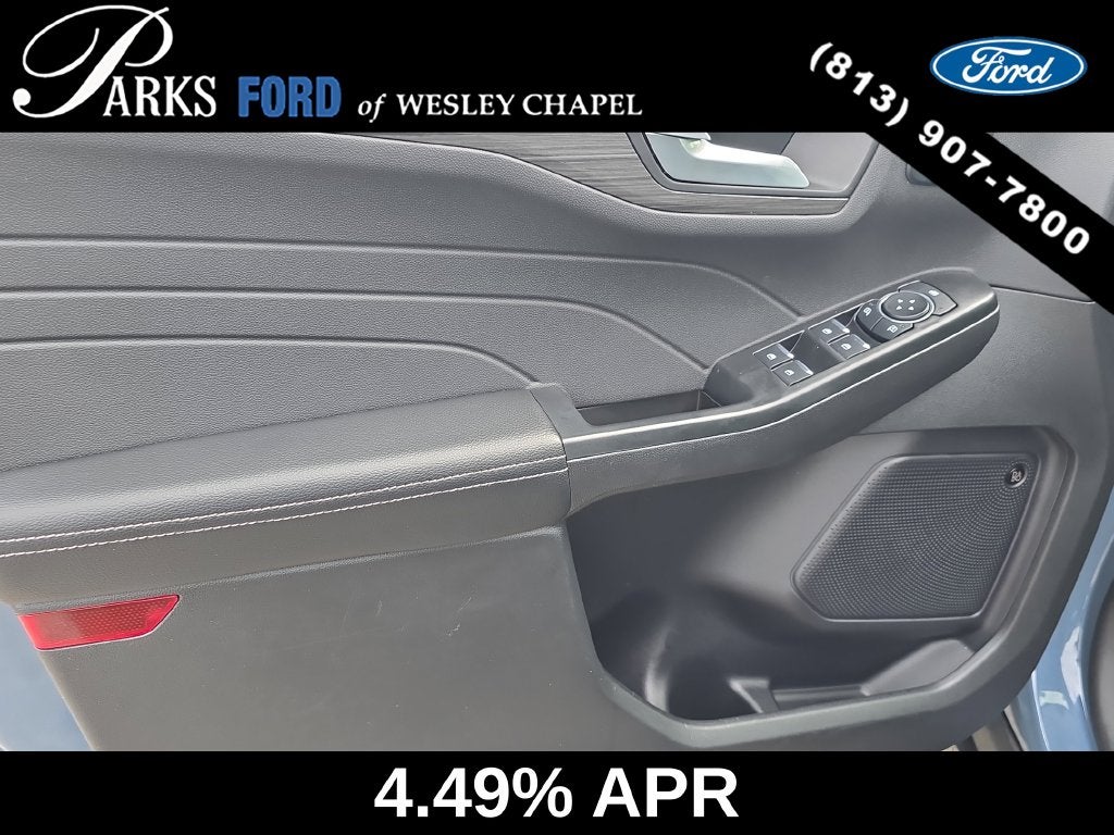 2026 Ford Escape Hybrid Platinum