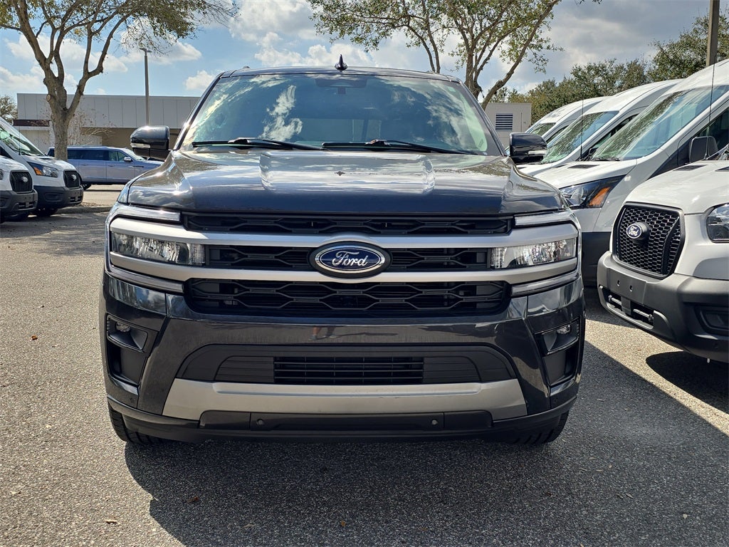 2023 Ford Expedition Max XLT