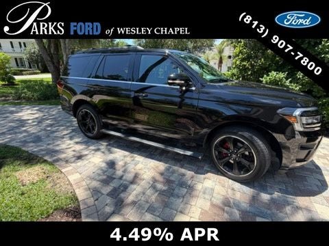 2022 Ford Expedition Limited's photo