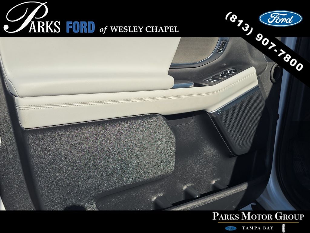 2025 Ford Expedition Platinum