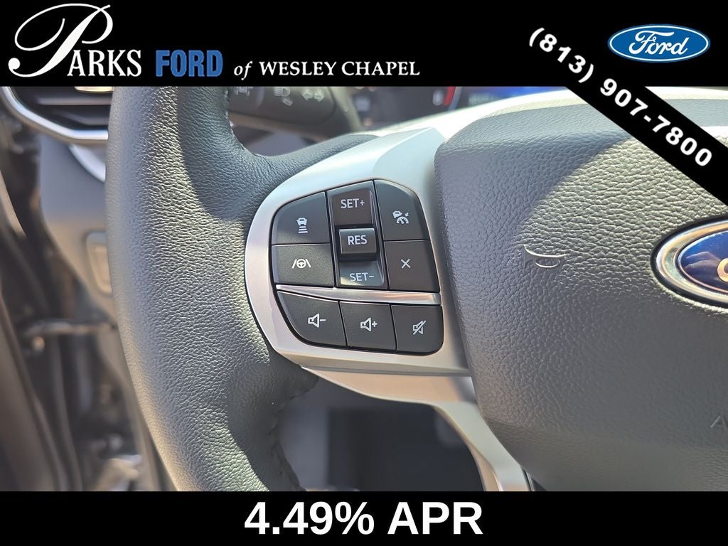 2024 Ford Explorer XLT