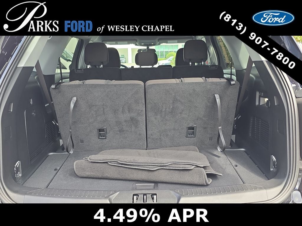 2024 Ford Explorer XLT