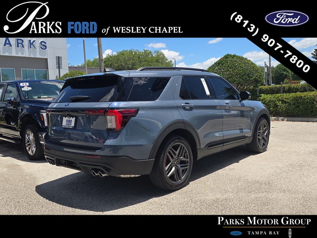 2025 Ford Explorer ST