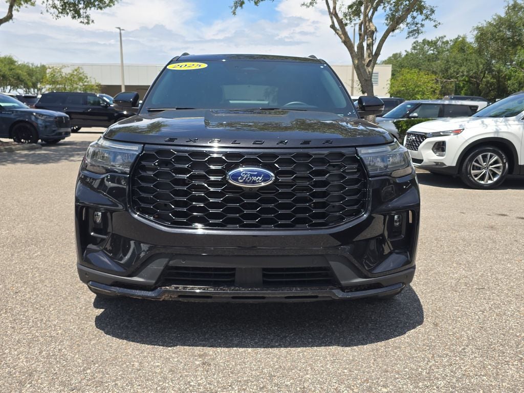 2025 Ford Explorer ST