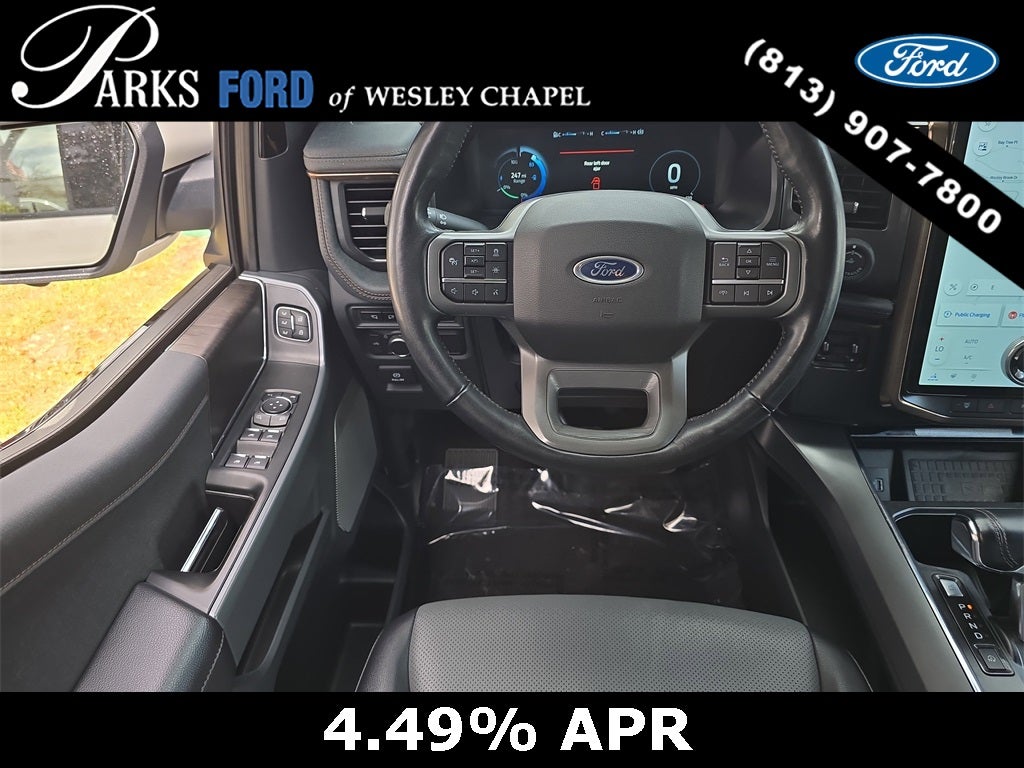 2022 Ford F-150 Lightning Lariat