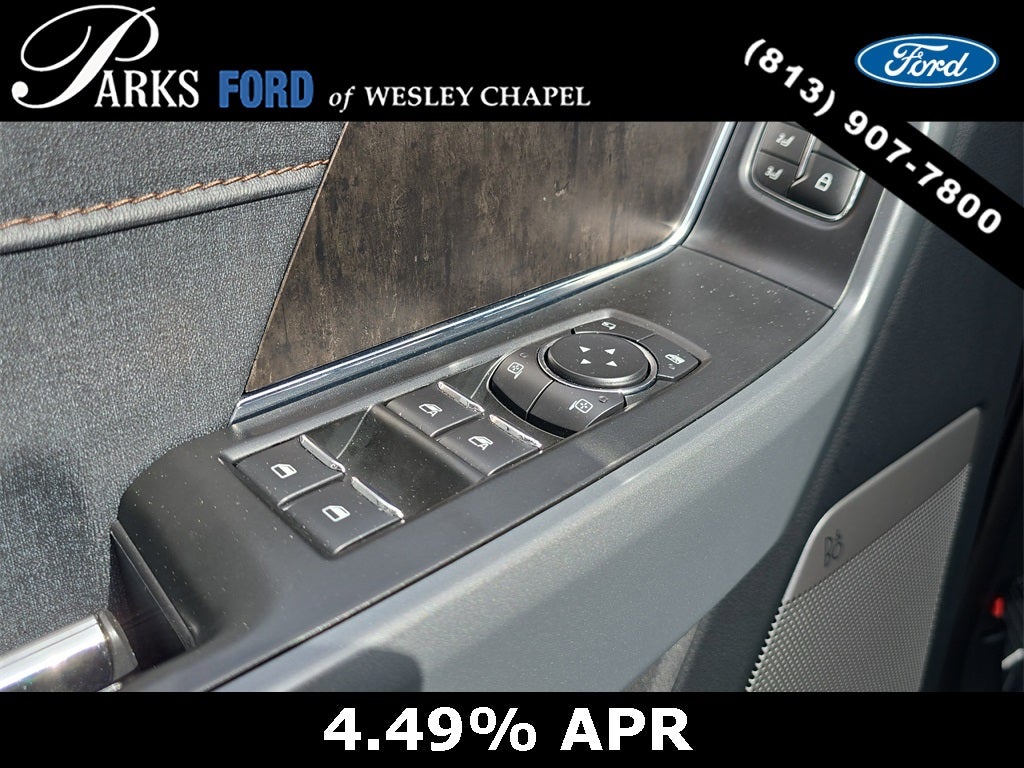 2022 Ford F-150 Lightning Lariat