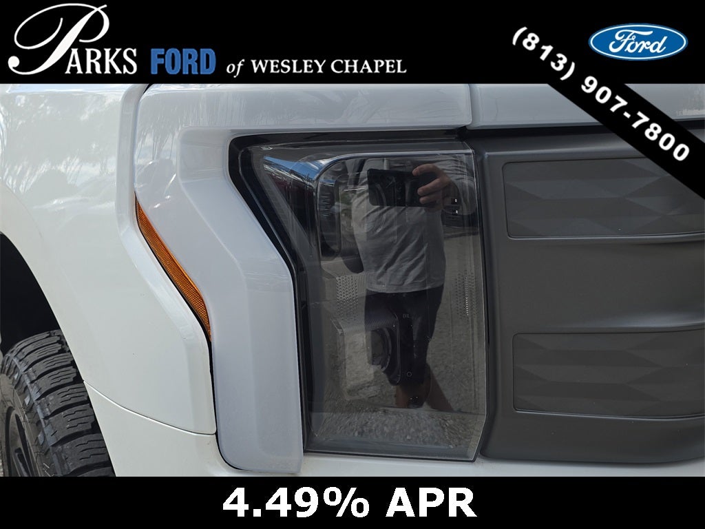 2022 Ford F-150 Lightning Lariat