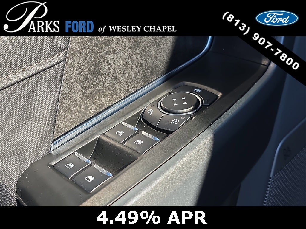 2024 Ford F-150 Lightning Flash