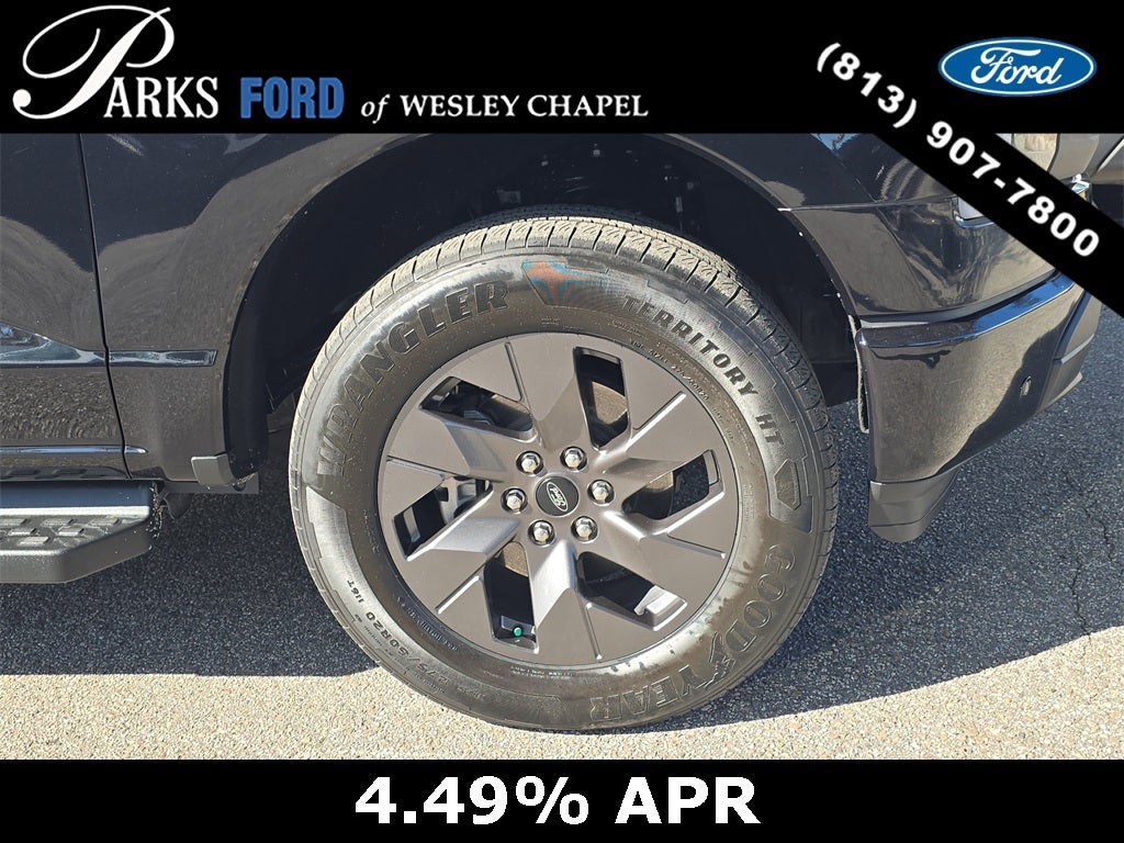 2024 Ford F-150 Lightning Flash