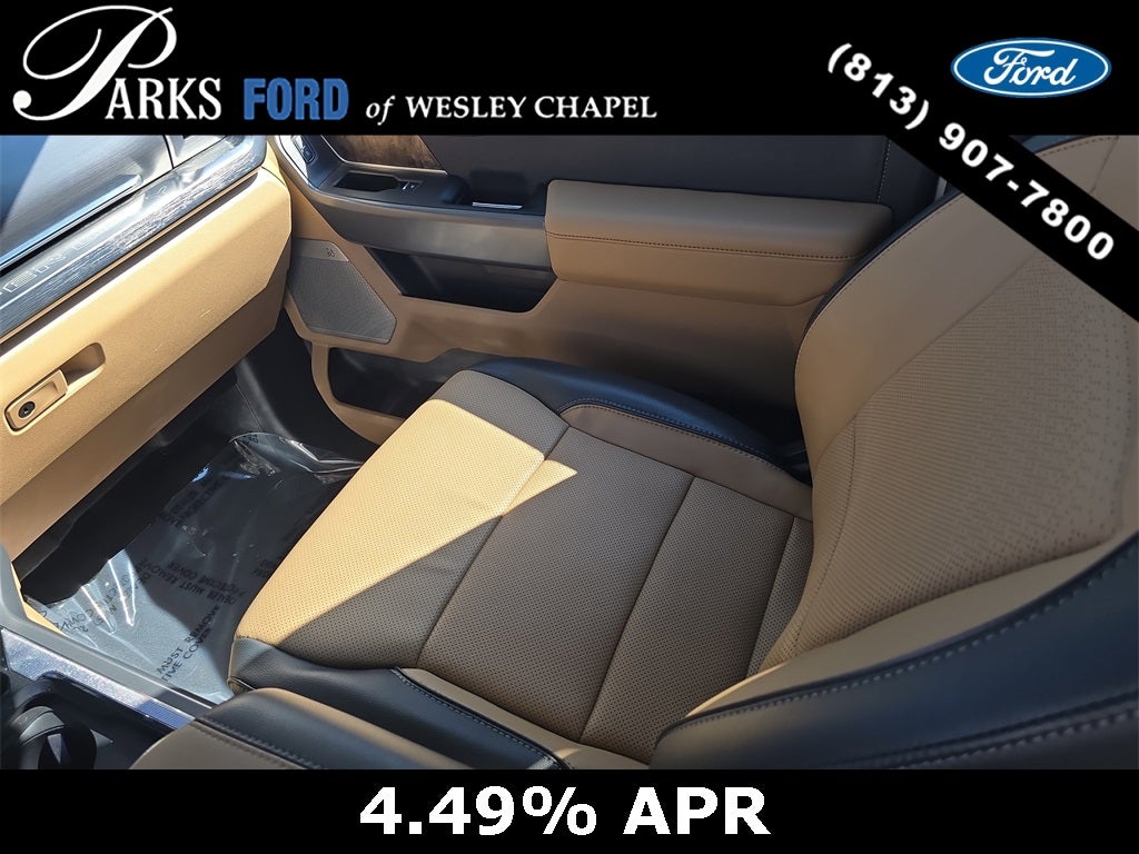 2024 Ford F-350SD Lariat DRW