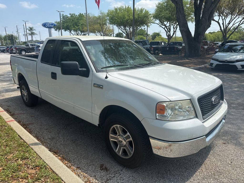 2005 Ford F-150 Base