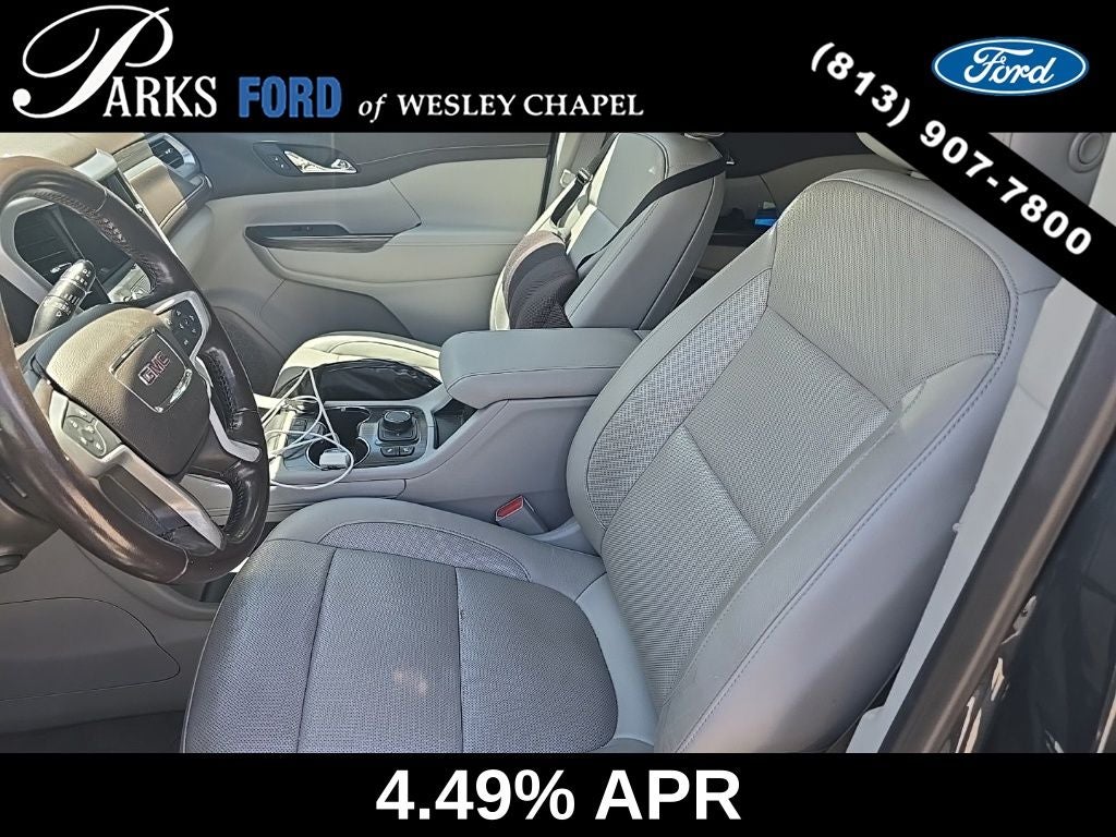 2020 GMC Acadia SLT