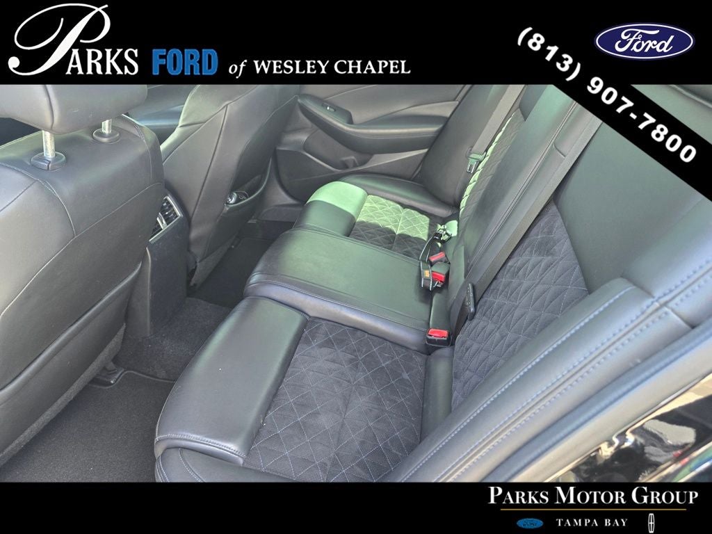 2017 Nissan Maxima SR