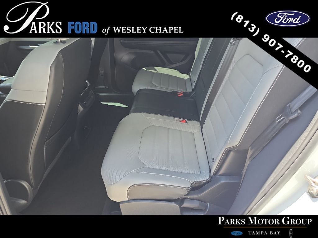 2024 Volkswagen Atlas Cross Sport 2.0T SEL R-Line