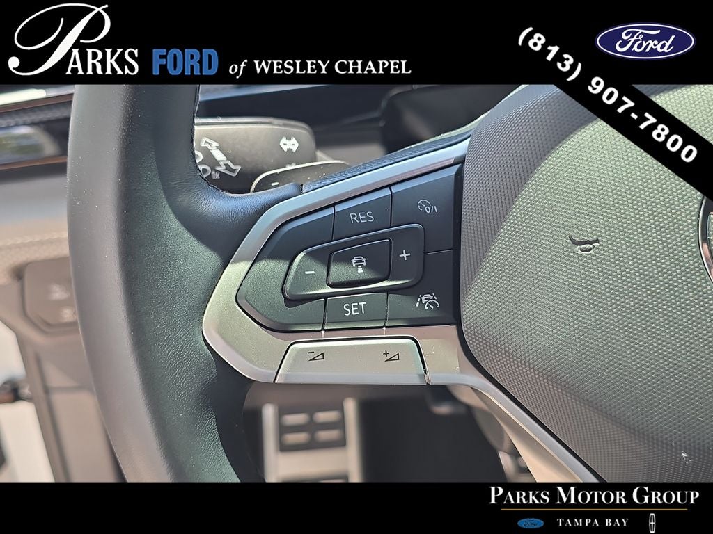 2024 Volkswagen Atlas Cross Sport 2.0T SEL R-Line