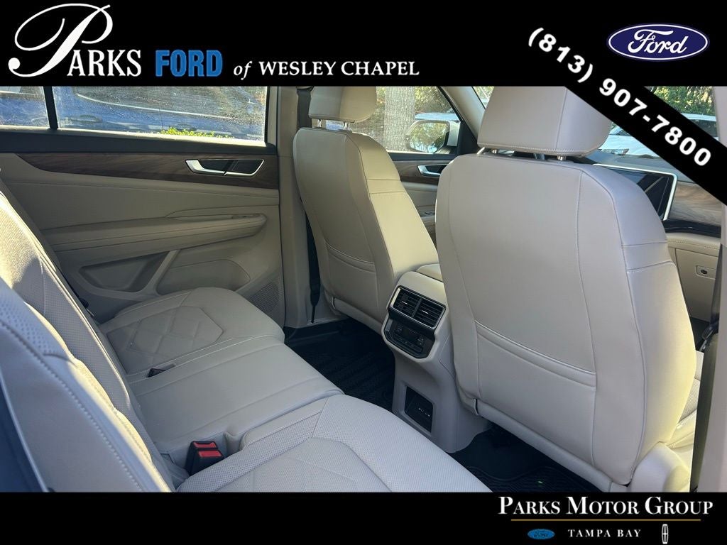 2025 Volkswagen Atlas 2.0T SE