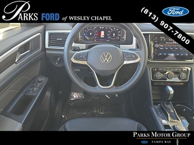 2022 Volkswagen Atlas 3.6L V6 SE w/Technology