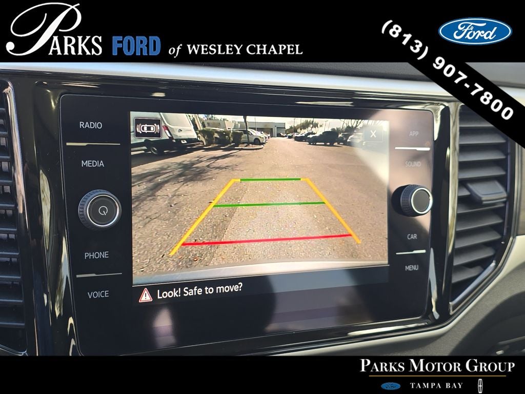 2022 Volkswagen Atlas 3.6L V6 SE w/Technology