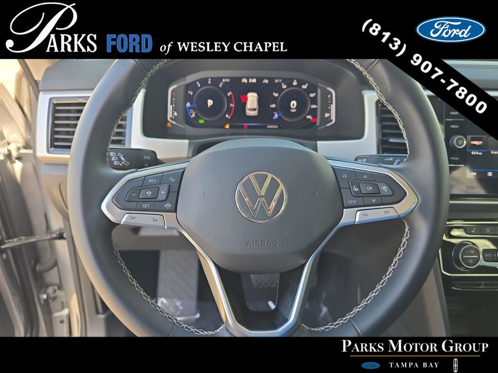 2022 Volkswagen Atlas 3.6L V6 SE w/Technology