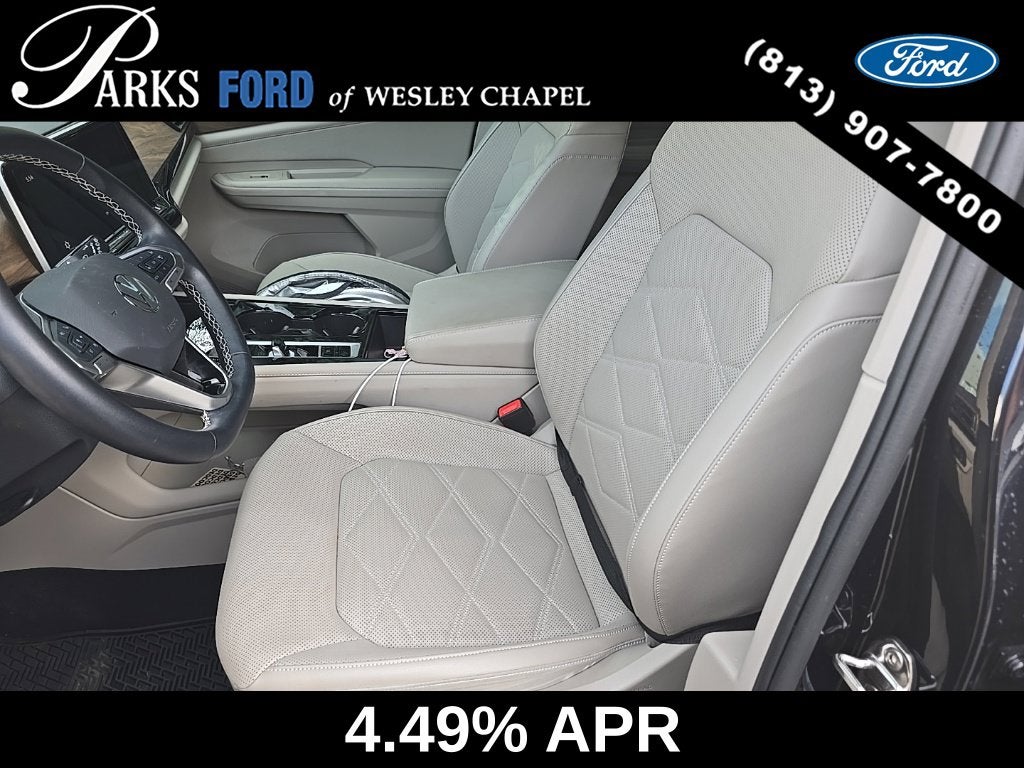2025 Volkswagen Atlas 2.0T SE w/Technology