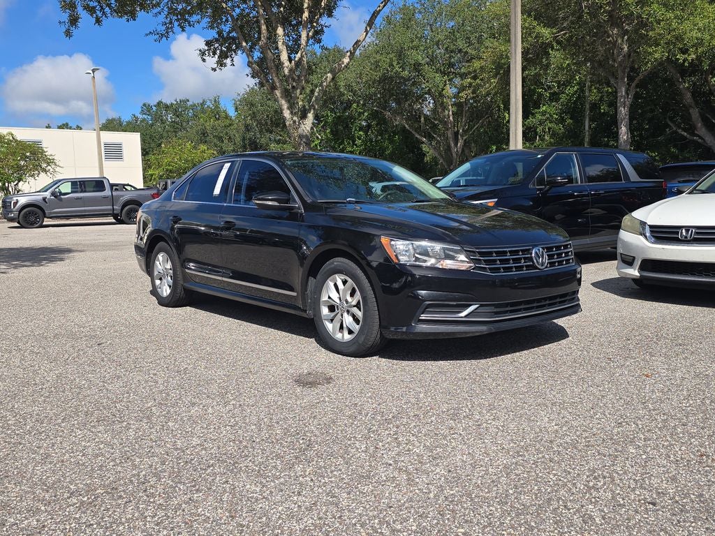 Used 2016 Volkswagen Passat S with VIN 1VWAS7A30GC035532 for sale in Wesley Chapel, FL