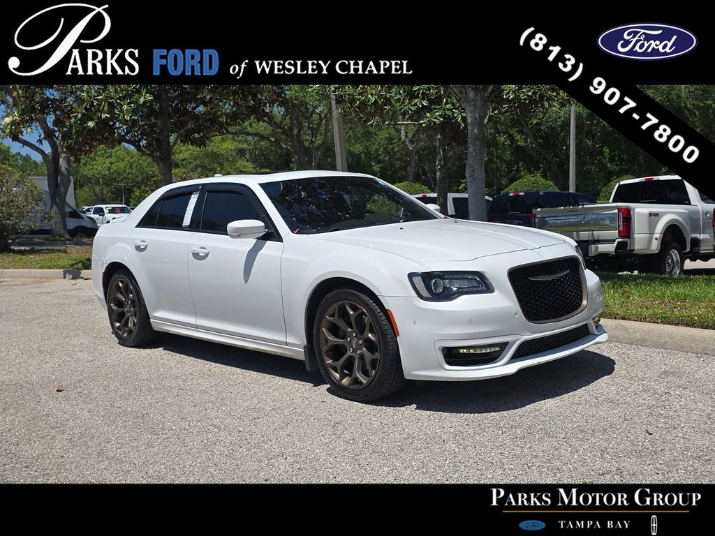 2017 Chrysler 300 S