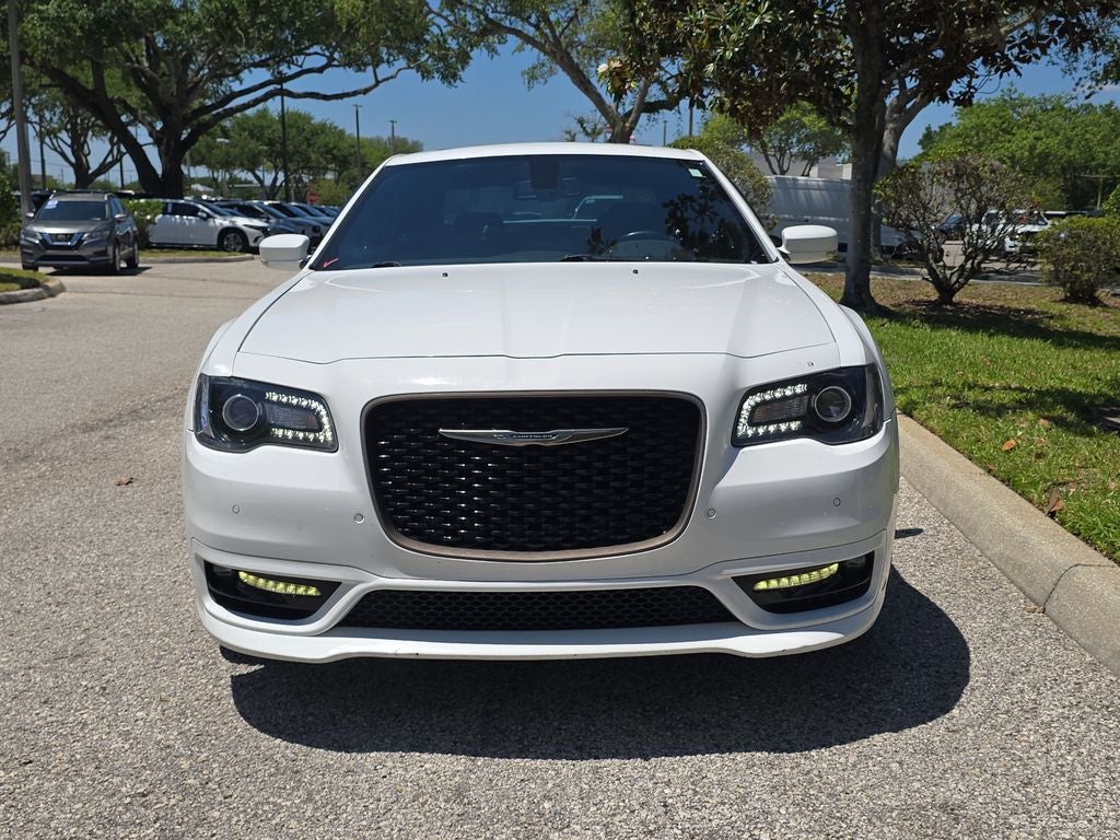 2017 Chrysler 300 S