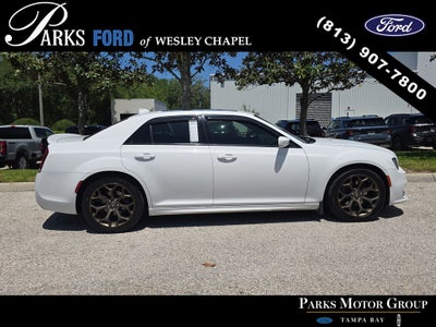 2017 Chrysler 300 S