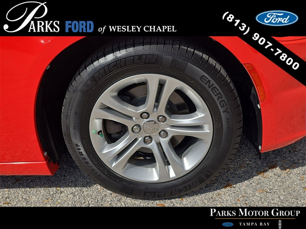 2017 Dodge Charger SE