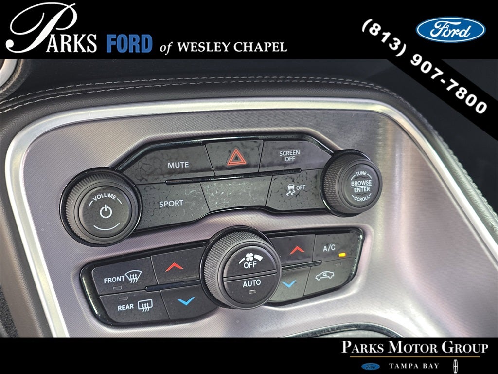 2019 Dodge Challenger SXT