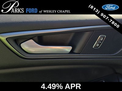 2021 Ford Edge SE
