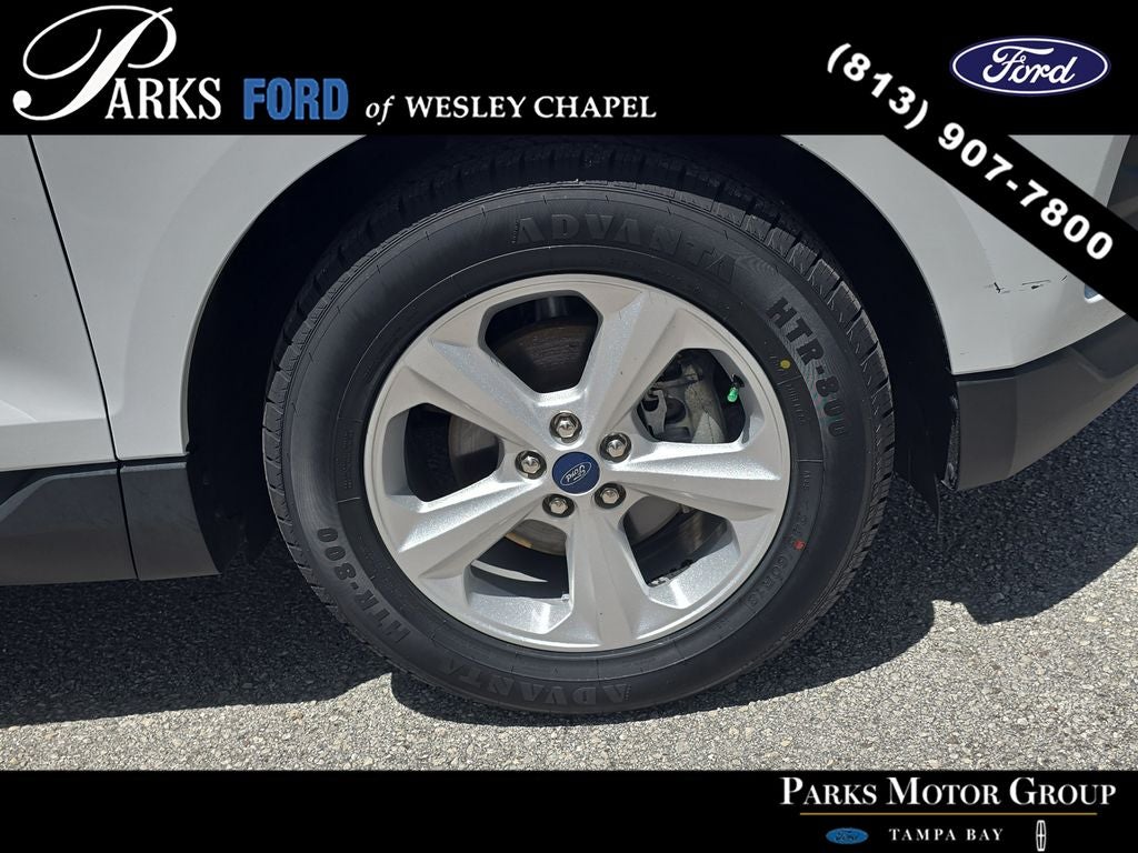 2020 Ford Edge SE