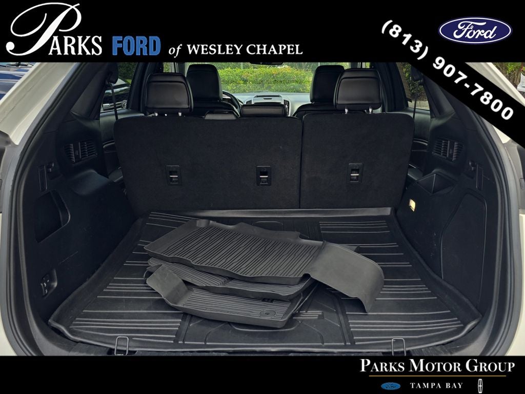 2020 Ford Edge Titanium