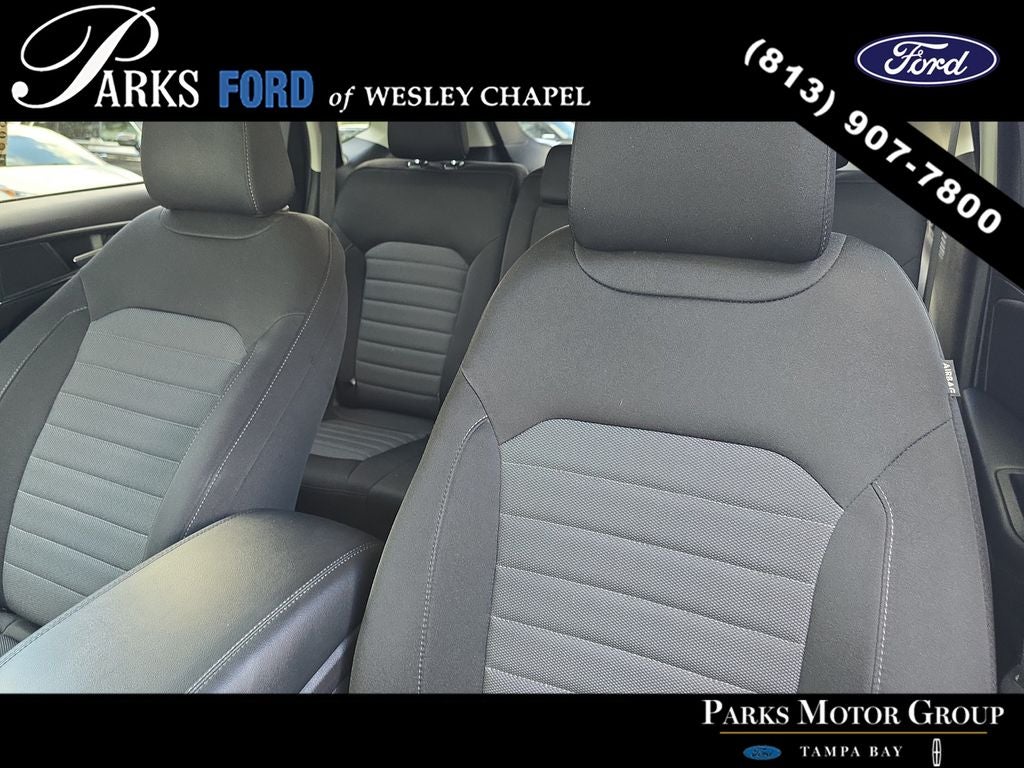 2022 Ford Edge SE