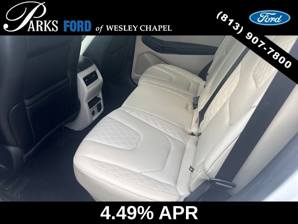 2023 Ford Edge Titanium