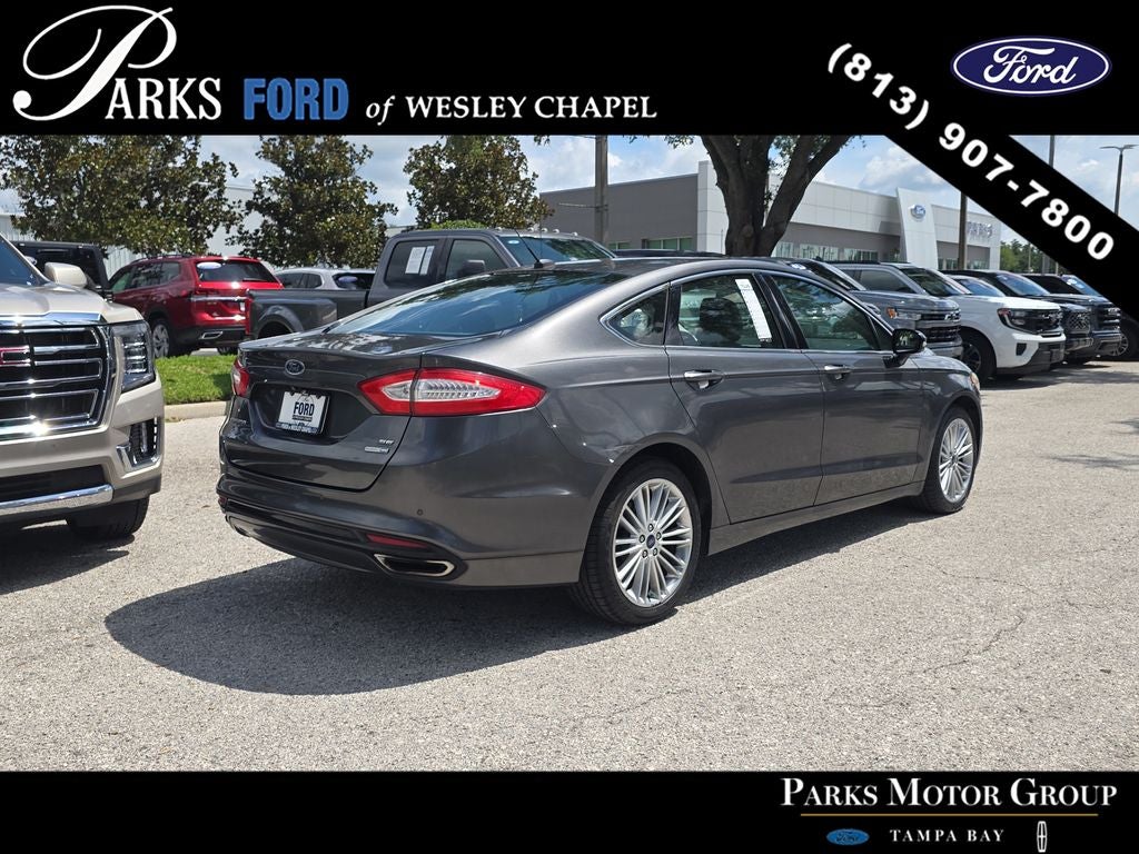 2016 Ford Fusion SE